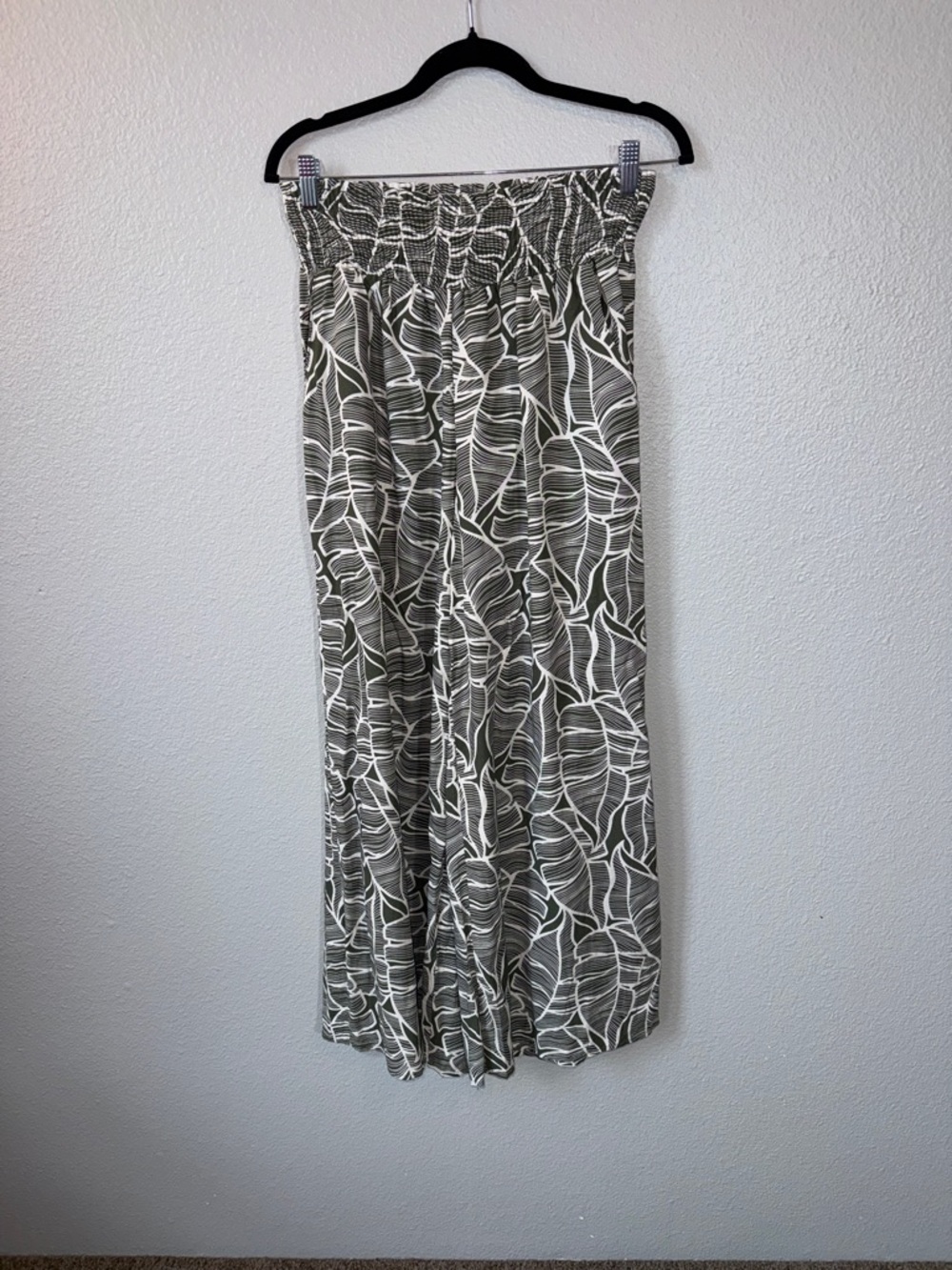 Mahina Smocked Waist Olive Leaf Print Wide Leg Pants